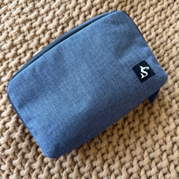 Blue Tech Bag Pouch For Organizing Your Gear Great for EDC and Laptop Bags - Picture 1 of 6
